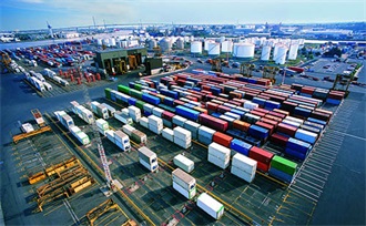 上月深港跨境货运环比增长72% 深圳跨境物流明显提速，助力产业链供应链稳定